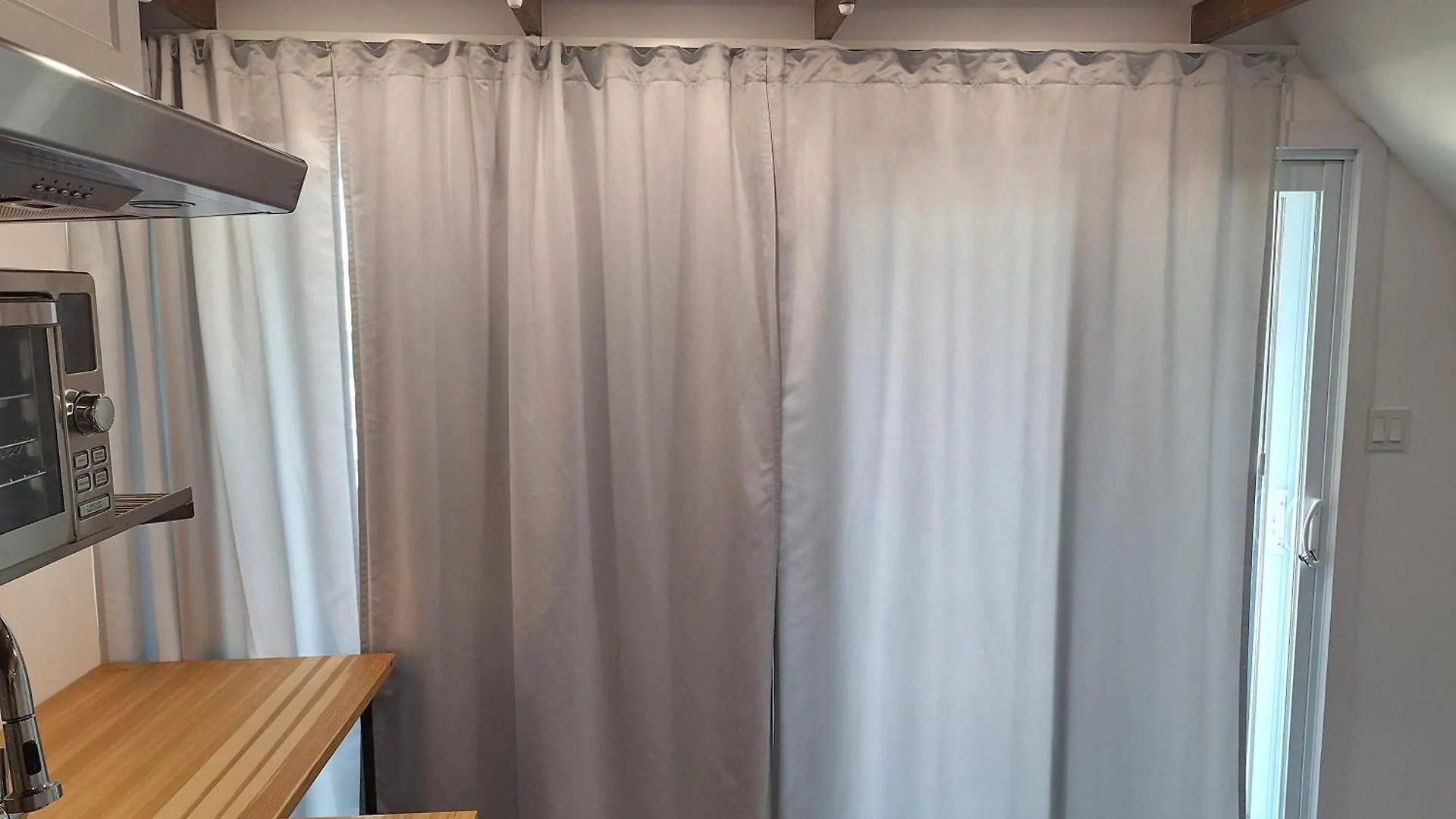 Well Equipped Studio For Non-Smoking Guests Only Citq Зo9467 Longueuil 0*,  Canada
