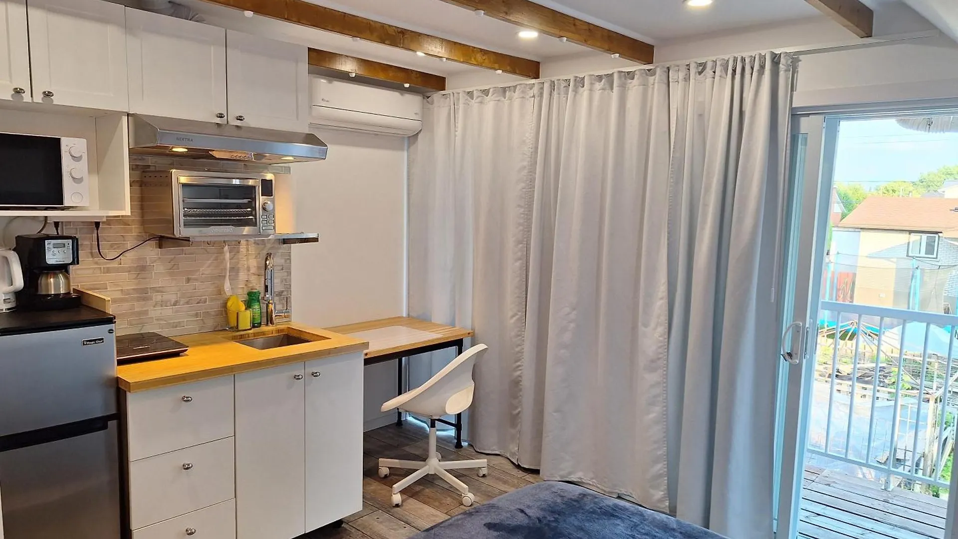 Well Equipped Studio For Non-Smoking Guests Only Citq Зo9467 Longueuil Canada