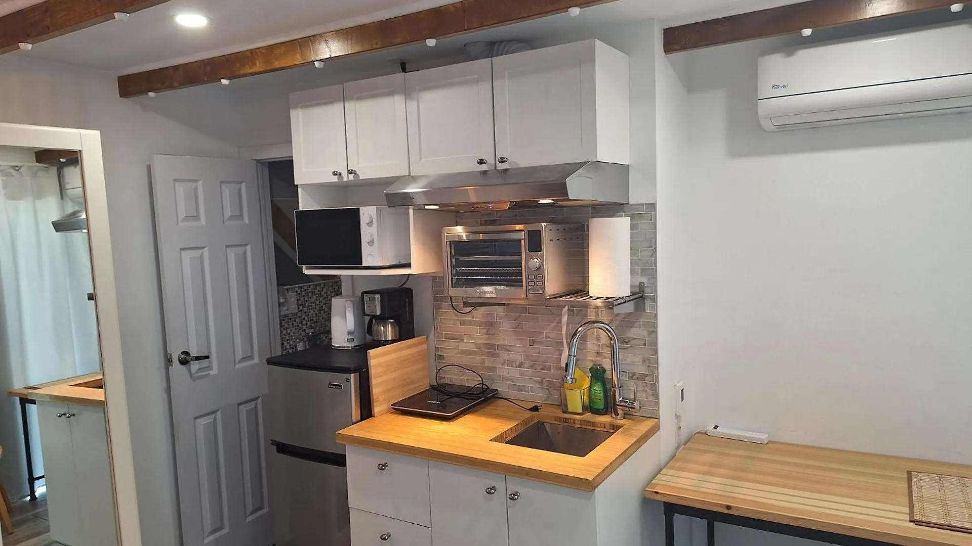 Well Equipped Studio For Non-Smoking Guests Only Citq Зo9467 Longueuil 0*,