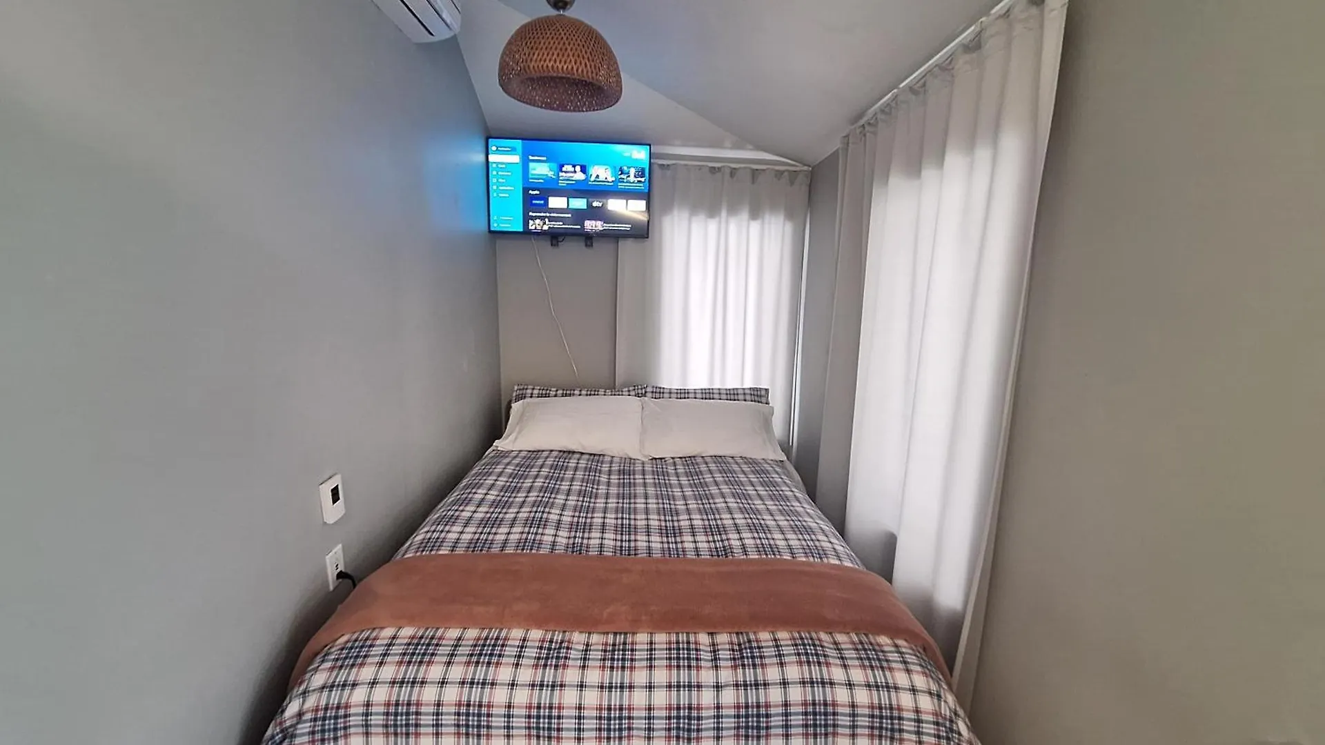 Well Equipped Studio For Non-Smoking Guests Only Citq Зo9467 Longueuil Appartement